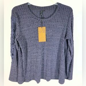 NEW! Ethyl Women’s Blue Gray Lace Sleeve Long Sleeve Ribbed Knit Top Large